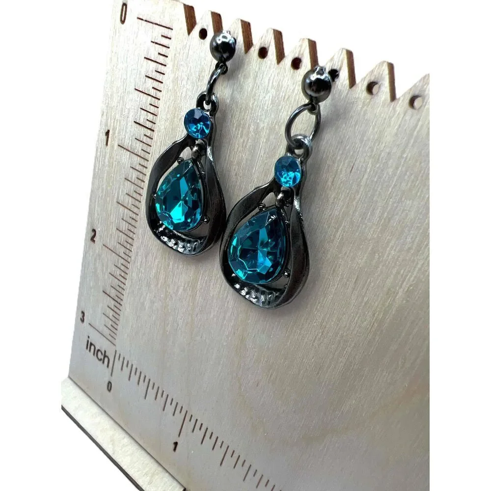 NEW Blue Crystal Silver Tone Drop Earrings Necklace Set - Picture 11 of 15